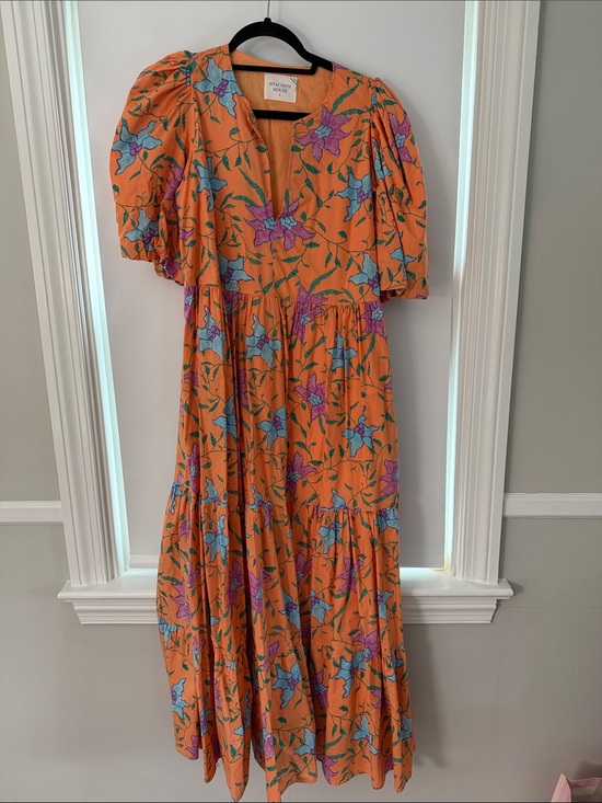 Tuckernuck Dresses & Skirts - Tuckernuck Orange Floral Puff-Sleeve Midi Dress